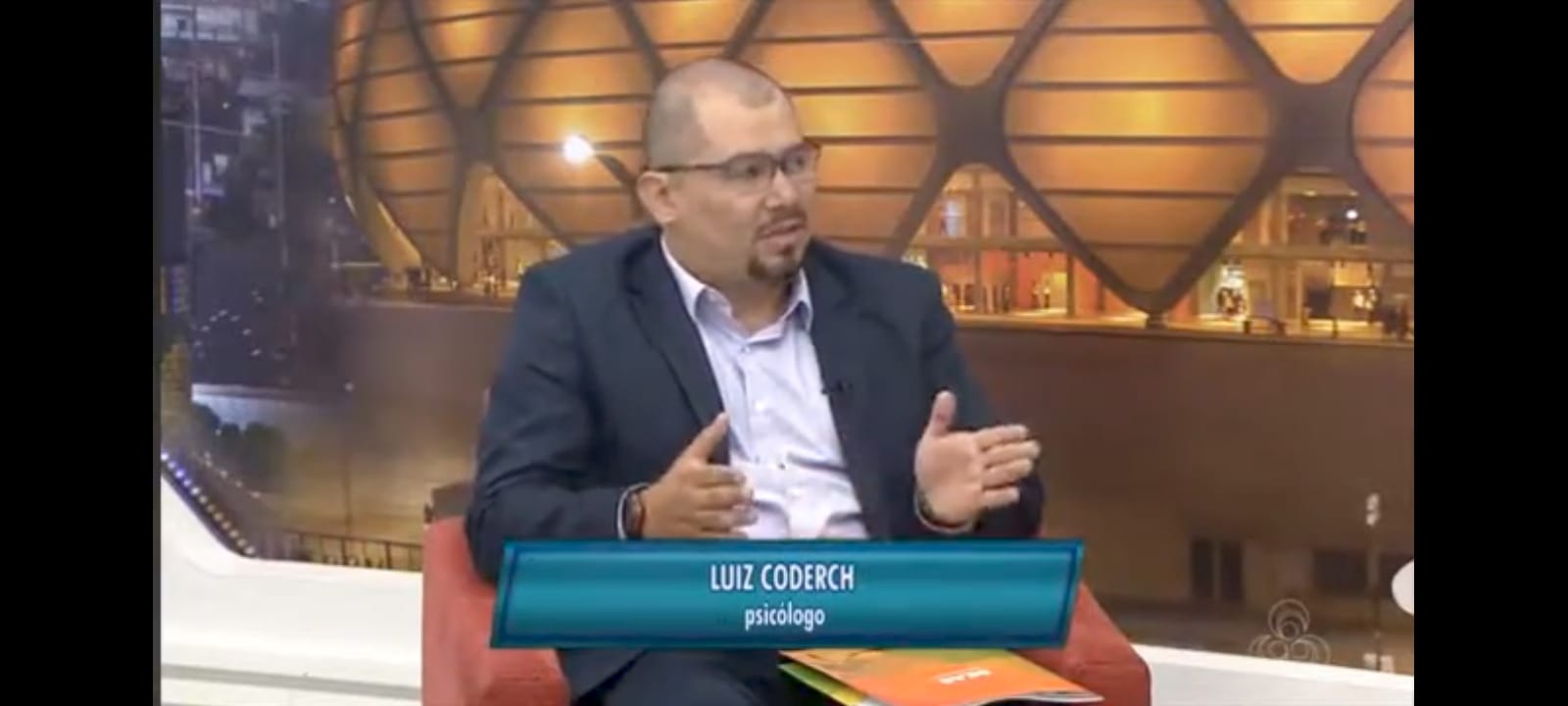 Entrevista ao Bom Dia Amazônia sobre o tema "Criança não namora nem de brincadeira"